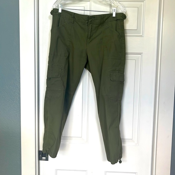 Green cargo Capri - Picture 1 of 2